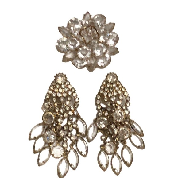 VINTAGE JULIANA BROOCH and CLIP EARRINGS Clear Open Back Dangle Cascade